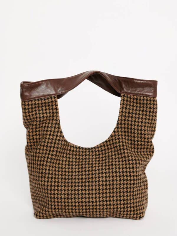 Bolso wool marron y beis